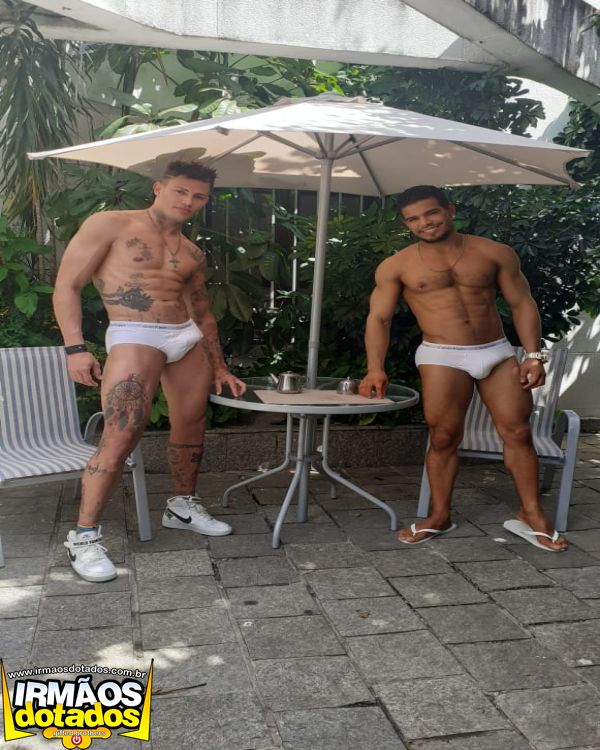 BEHIND THE SCENES : BREAKFAST FULL OF MILK