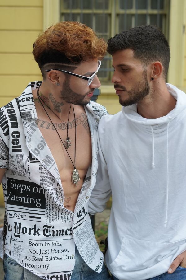 BEHIND THE SCENES : FUCK OR PUNCH