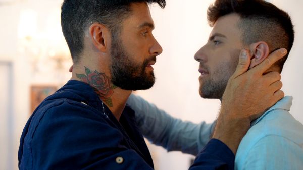 BEHIND THE SCENES: DEEP LOOK